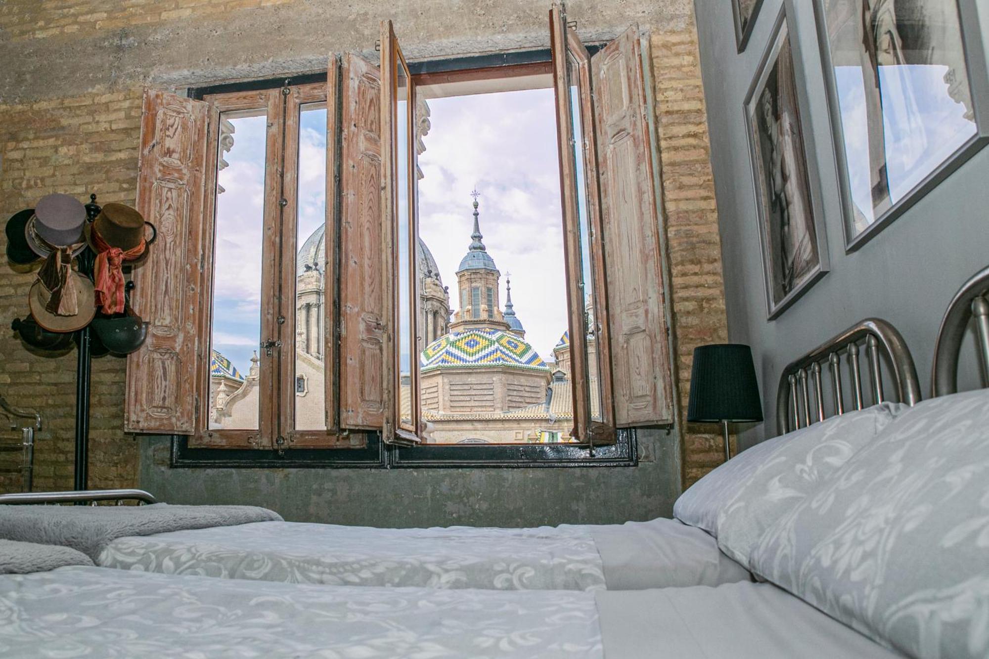 Apartamentos Basilicus Zaragoza Exterior foto